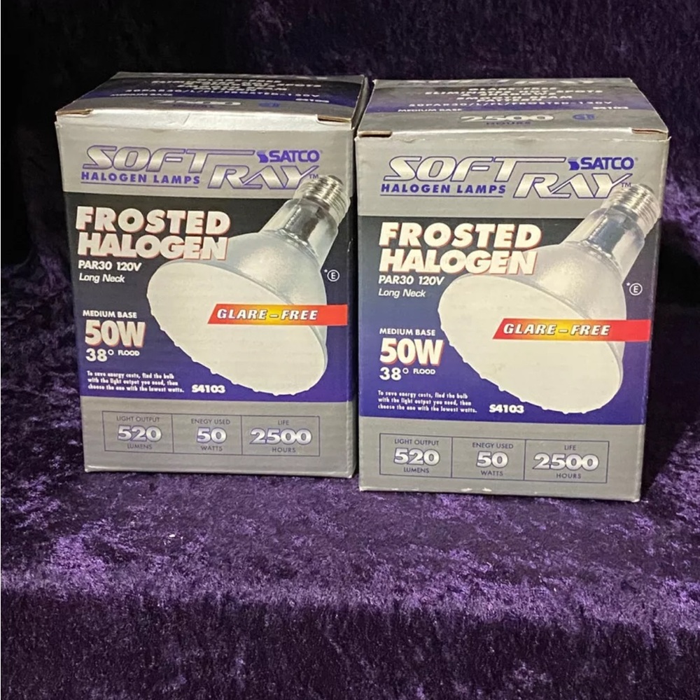 Lot of (2) SATCO Soft Ray frosted Halogen Lamps, 50W, Medium Base, Glare Free